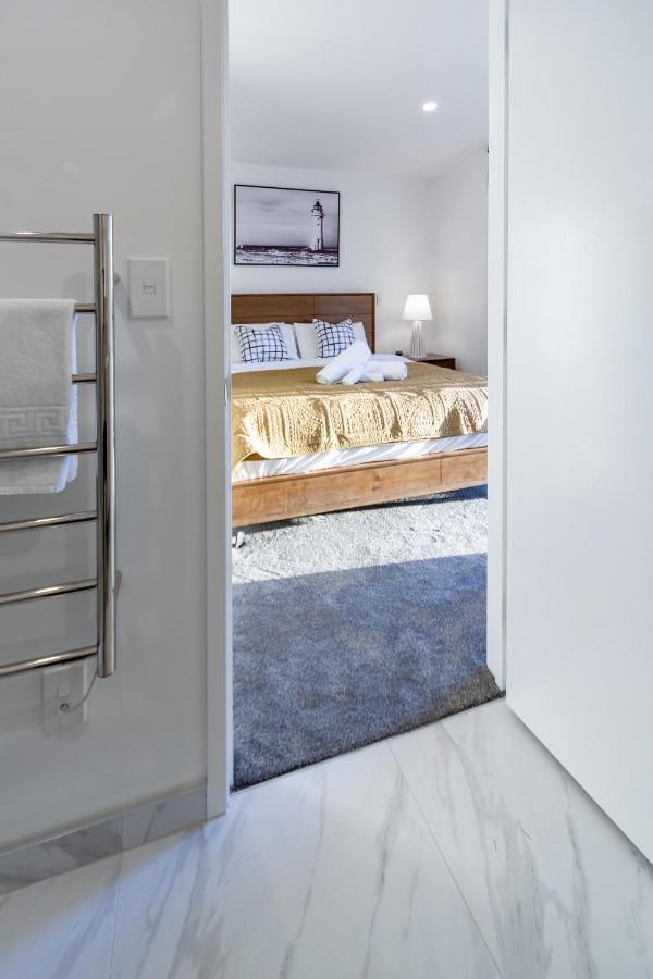 Modern 3 Bed Overlooking Hagley Park 크라이스트처치 외부 사진